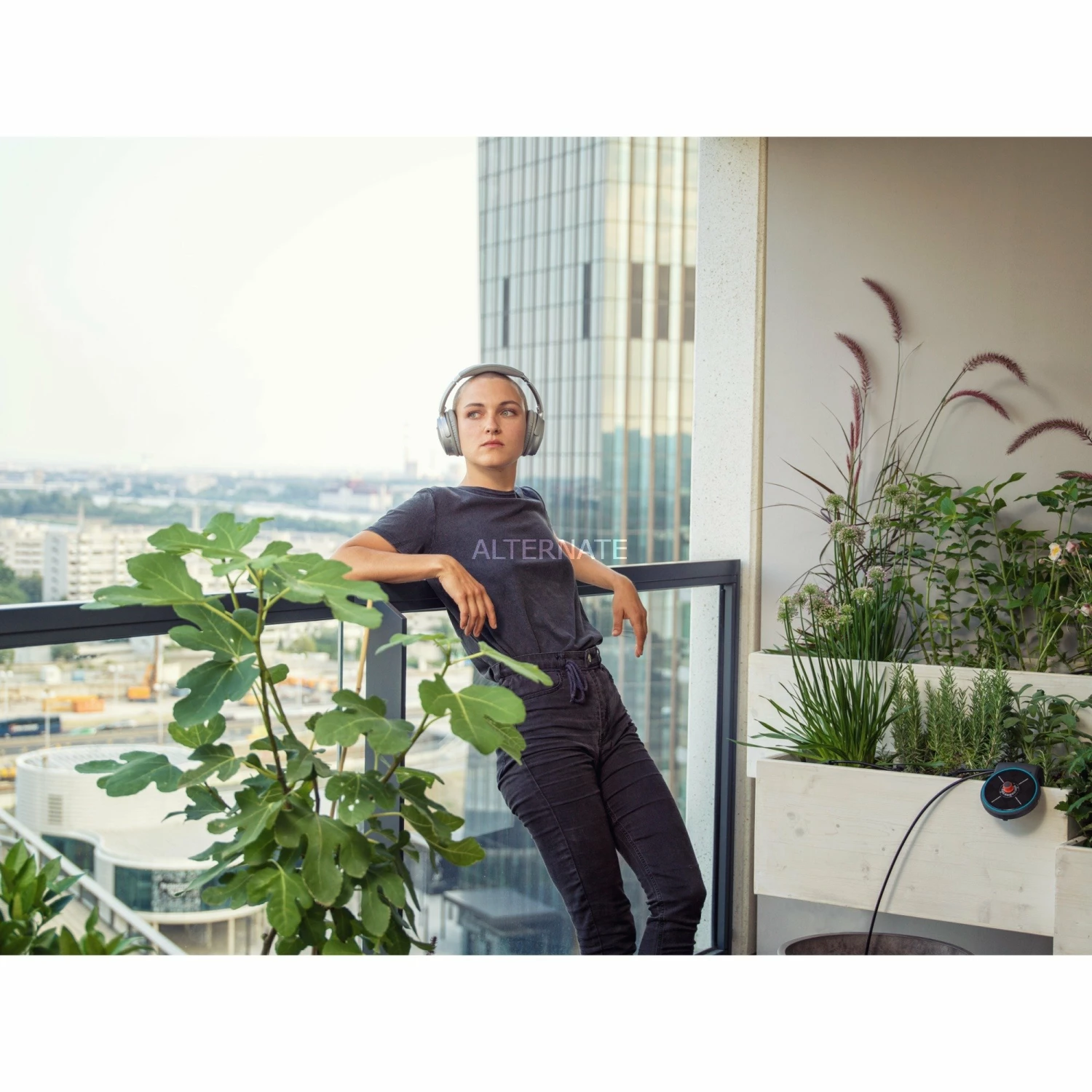 GARDENA Solar-Bewässerung AquaBloom Set, Bewässerungssteuerung (grau, für bis zu 20 Pflanzen) GARDENA Solar-Bewässerung AquaBloom Set, Bewässerungssteuerung (grau, Für Bis Zu 20 Pflanzen) -Alternate Verkaufsladen GARDENA Solar Bew sserung AquaBloom Set Bew sserungssteuerung@@9widsu00 5